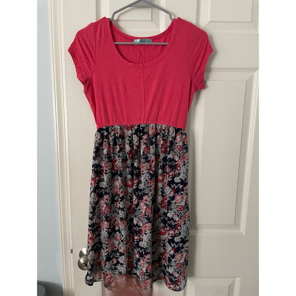 Chris & carol maternity dress